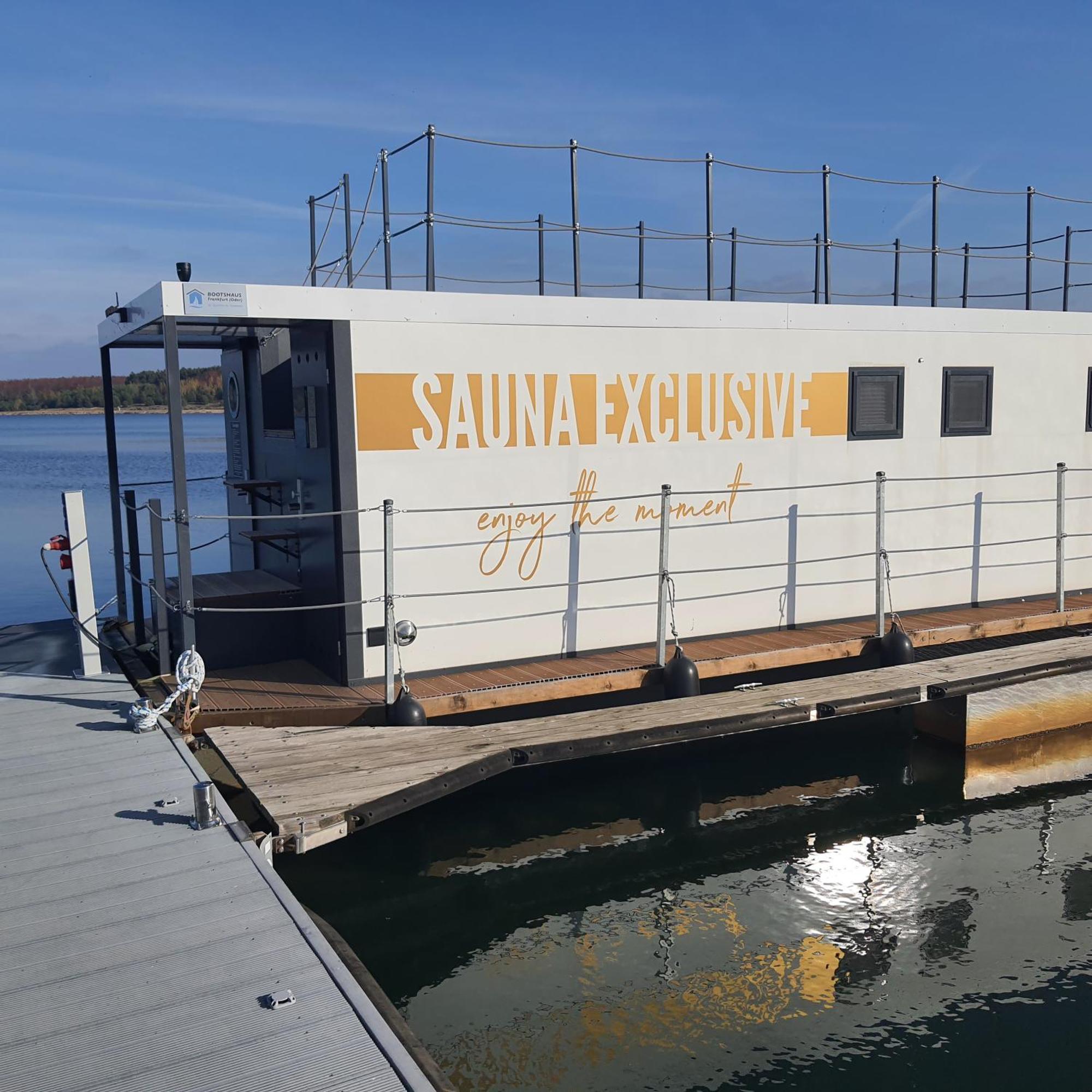Schwimmendes Ferienhaus Silent Elsterheide Экстерьер фото
