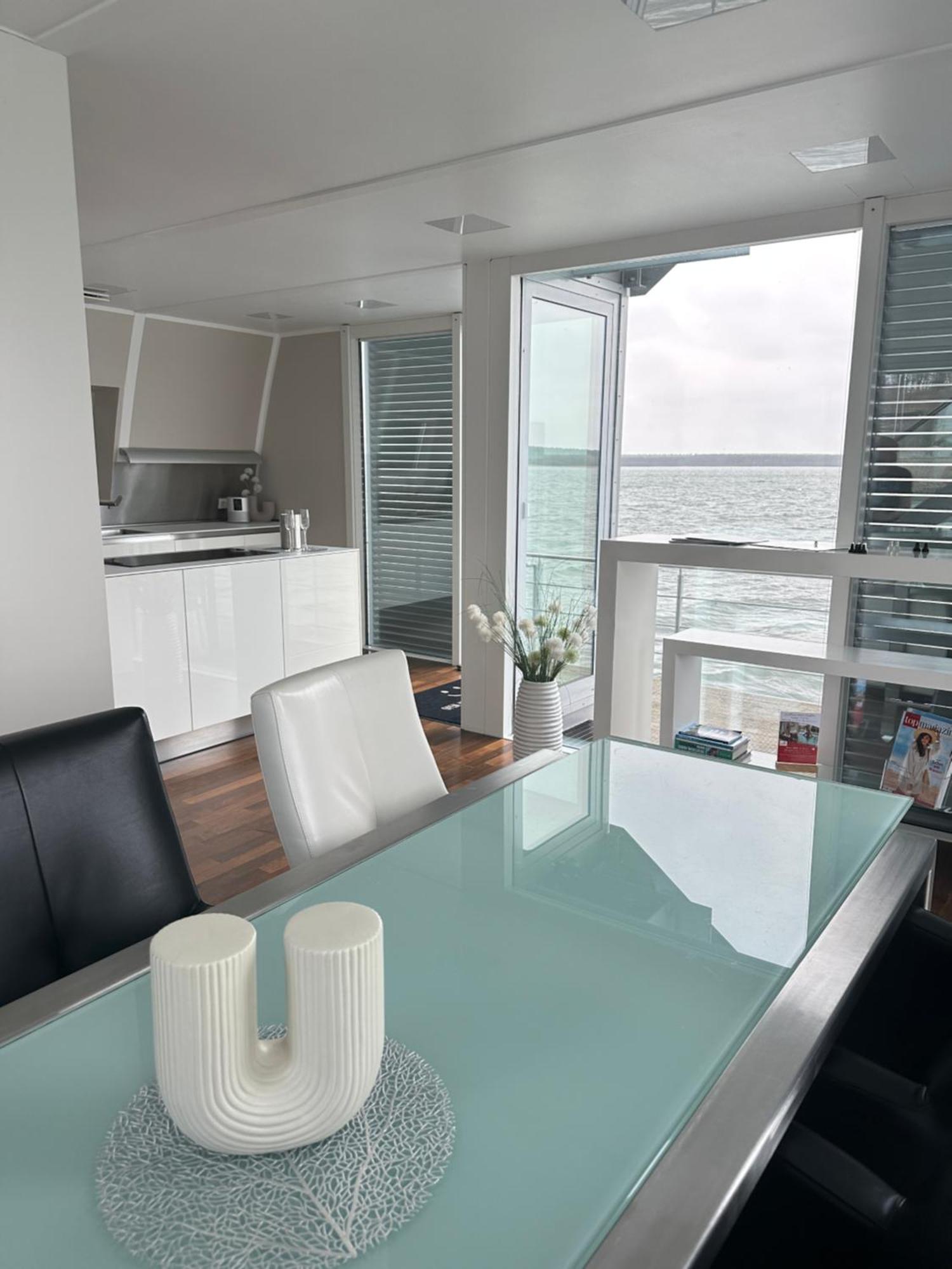 Schwimmendes Ferienhaus Silent Elsterheide Экстерьер фото